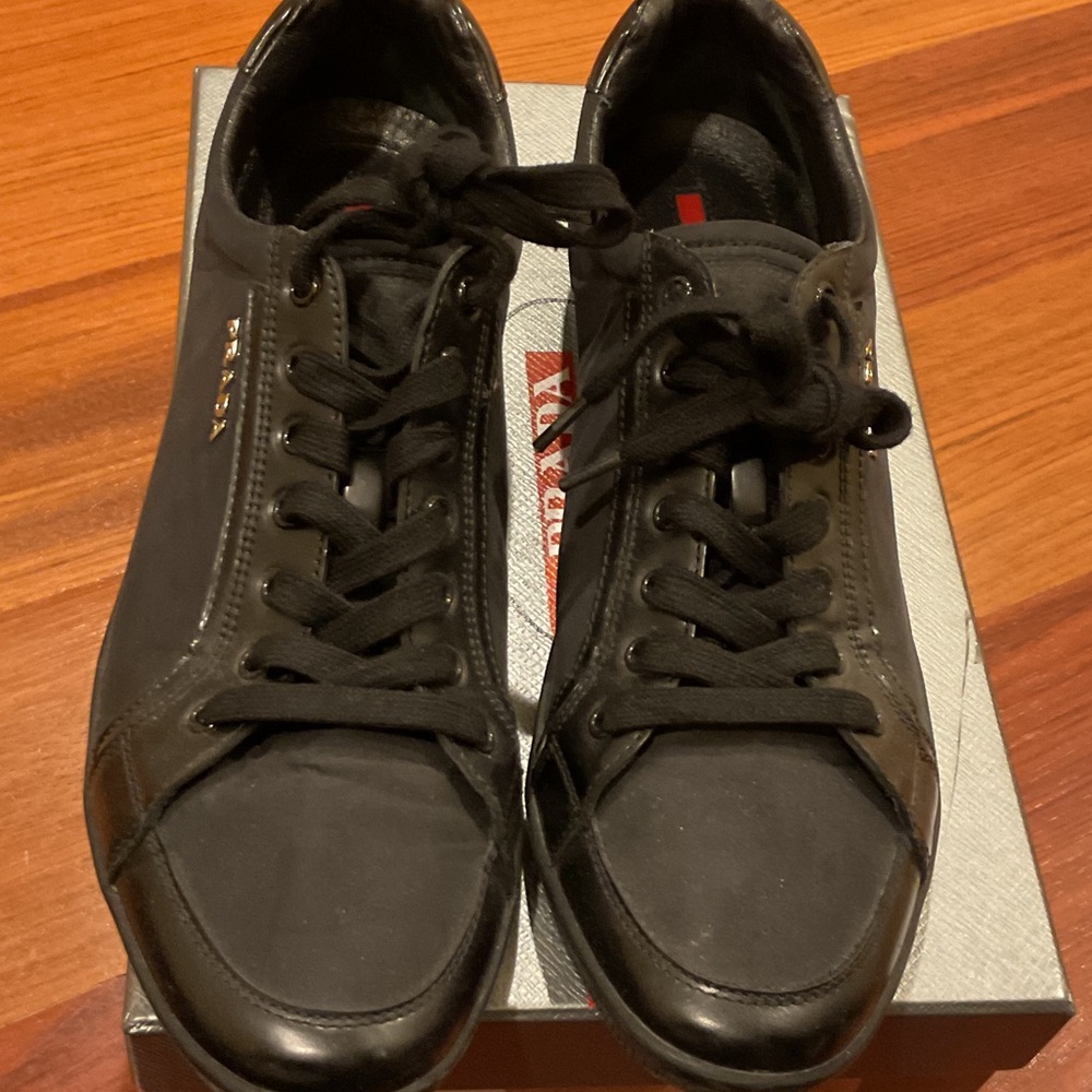 Prada Black Women's Lace-Up Loafers